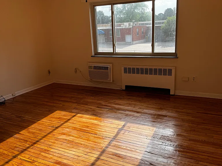 931 Tennessee Ave #6 — Photo 3