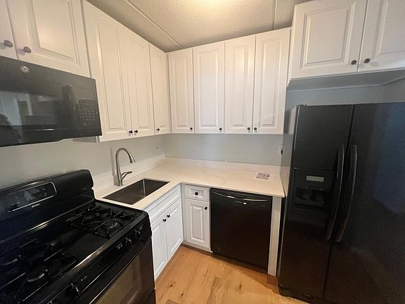 4th image of 300 Mamaroneck Ave Floor 3