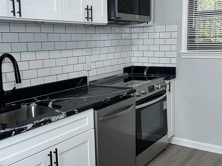 564 Springwoods Dr #2 — Photo 2