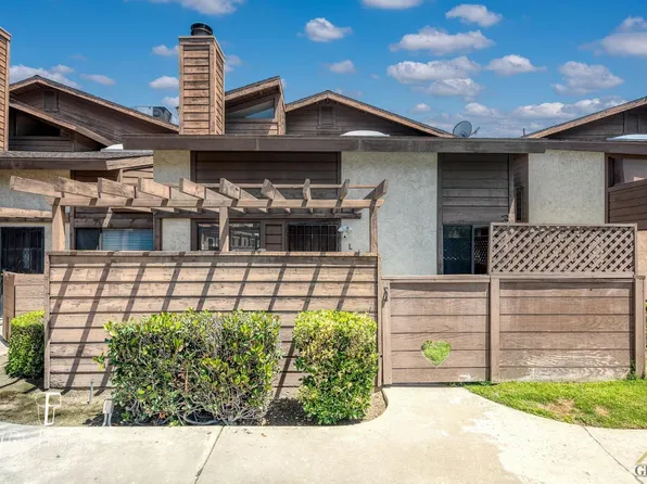 2316 Gosford Rd APT L, Bakersfield, CA 93309