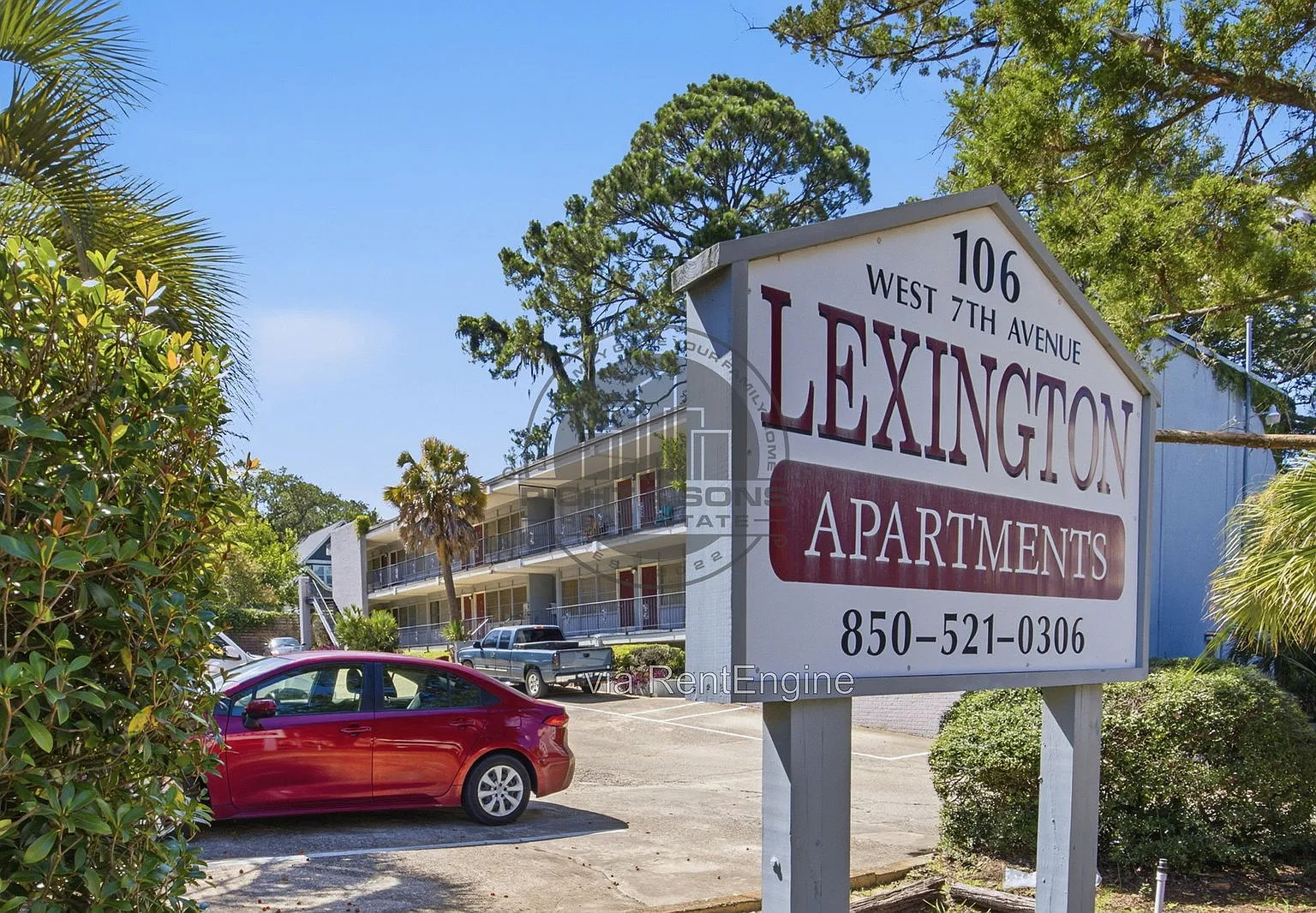 1 bed, 1.0 bath, 584 sqft, $825 — Photo 1