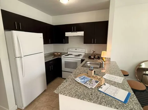 7300 W 2nd Ln #B1, Hialeah, FL 33014