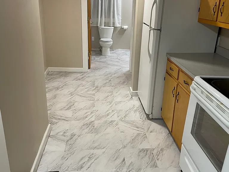 6205 US Route 100 — Photo 11