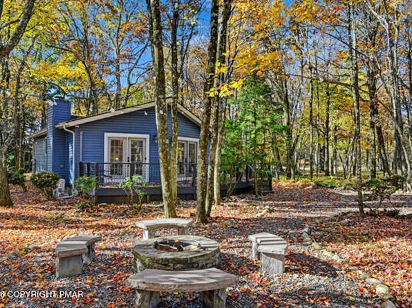 16 Bear Ln, Jim Thorpe, PA 18229