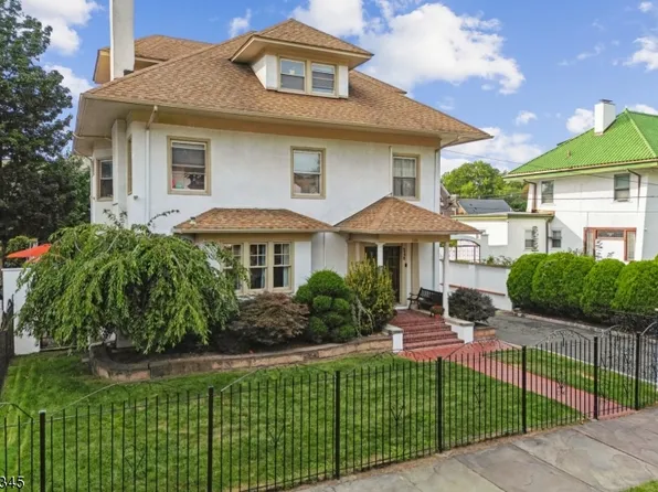 548 Parker St, Newark City, NJ 07104