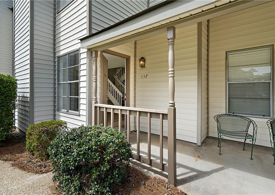1st image of 537 Cedarwood Dr #537