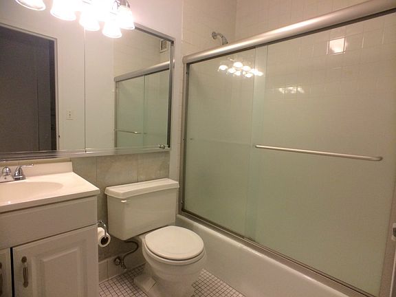 4th image of 407 Park Ave S APT 5C