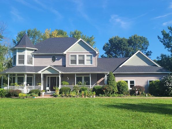 38 Deer Track Ln