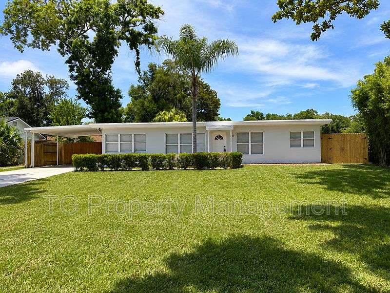 1st image of 1619 2nd Ave N