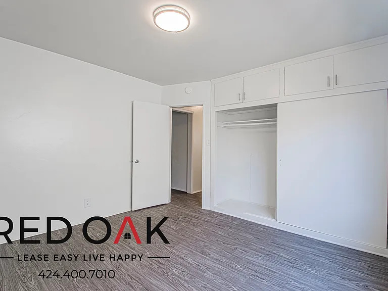 1425 E Appleton St #4 — Photo 13