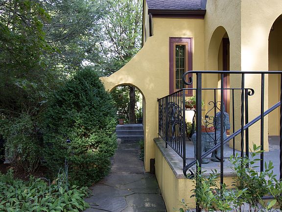 Lovely Architectural Details