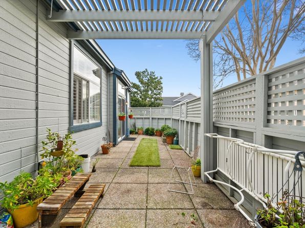 6551 Pine Valley Drive, Santa Rosa, CA 95409
