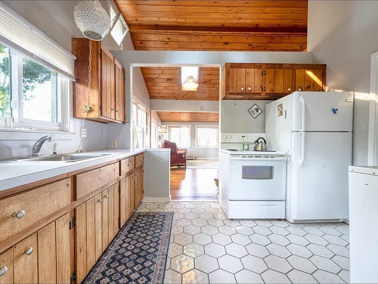 7 Overbrook Rd — Photo 17