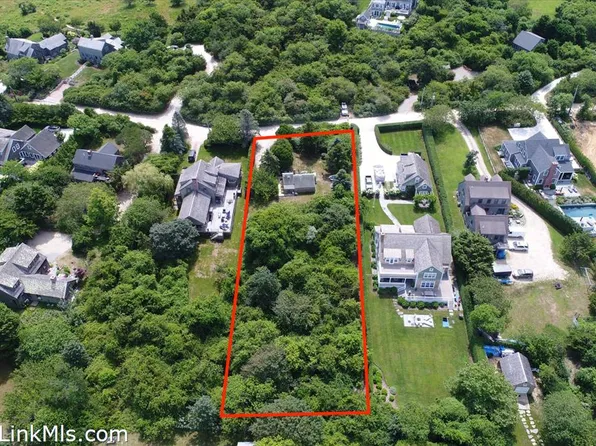 67 Vestal St, Nantucket, MA 02554