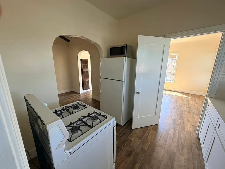 358 Orange Ave #362 — Photo 14