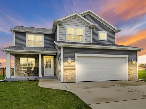1306 Evergreen DRIVE, Delavan, WI 53115