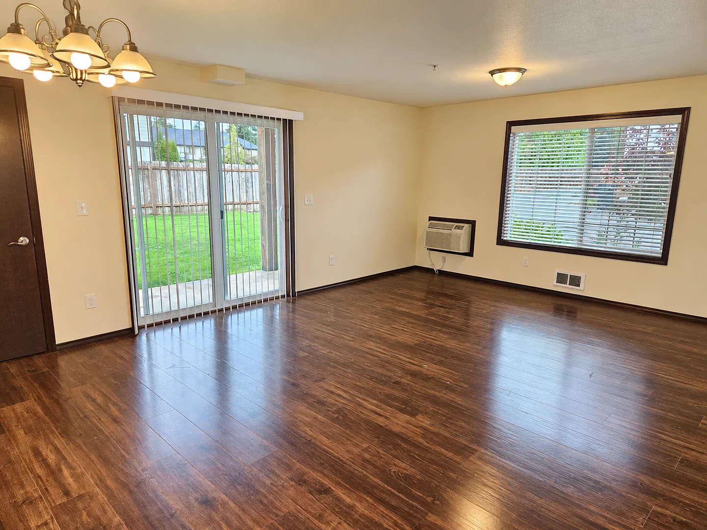 2041 Andress Lane — Photo 4