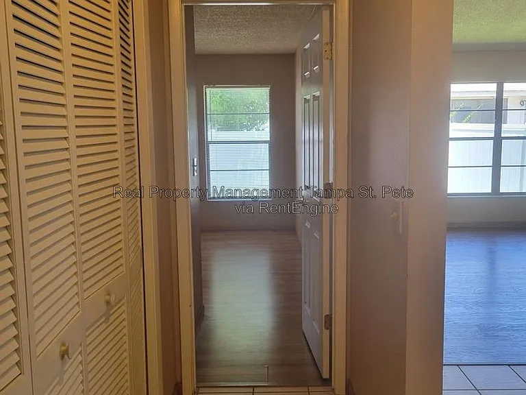2024 Sheffield Ct — Photo 11