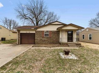 219 E Random Rd, El Dorado, KS 67042