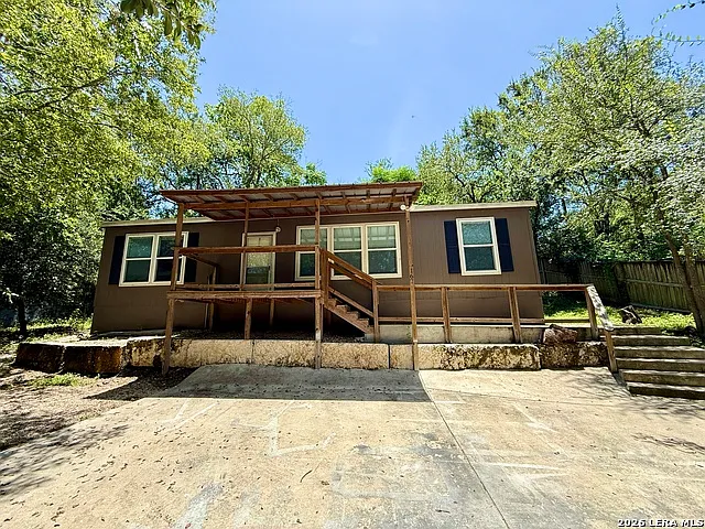167 Deer Ln