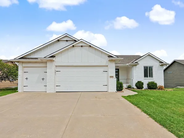1439 N Aster St, Andover, KS 67002