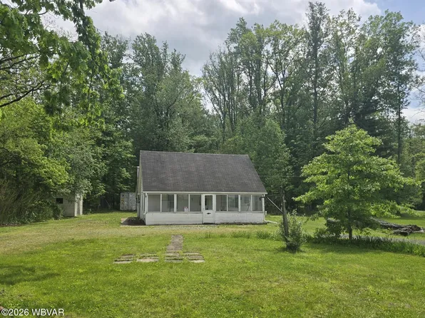 413 W Village Dr, South Williamsport, PA 17702