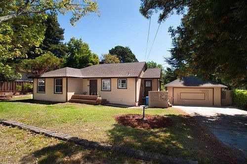1st image of 2705 Carmelita Ave