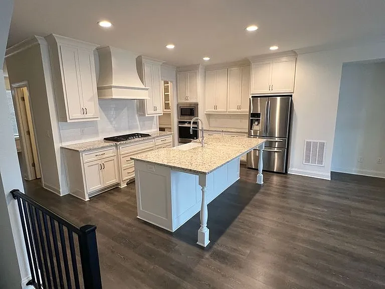 243 Church St — Photo 10