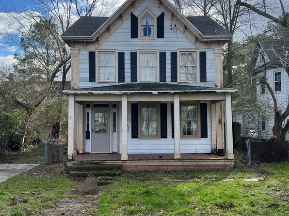 1 Cove St, Crisfield, MD 21817