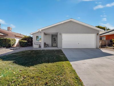 924 Perry Meadows Dr NE, Rio Rancho, NM, 87144