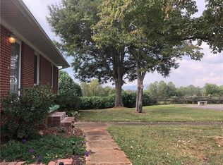 45 Bolden Dr, Marion, NC 28752