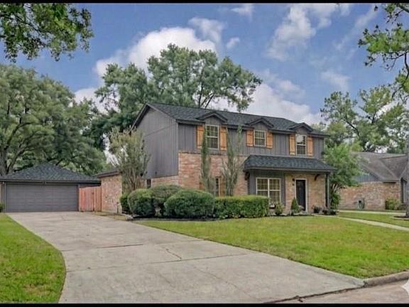 2nd image of 1810 Abby Aldrich Ln
