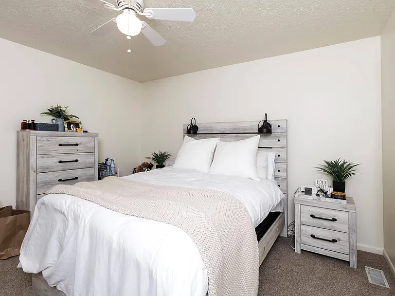 Hidden Creek Apartments | Bedroom View