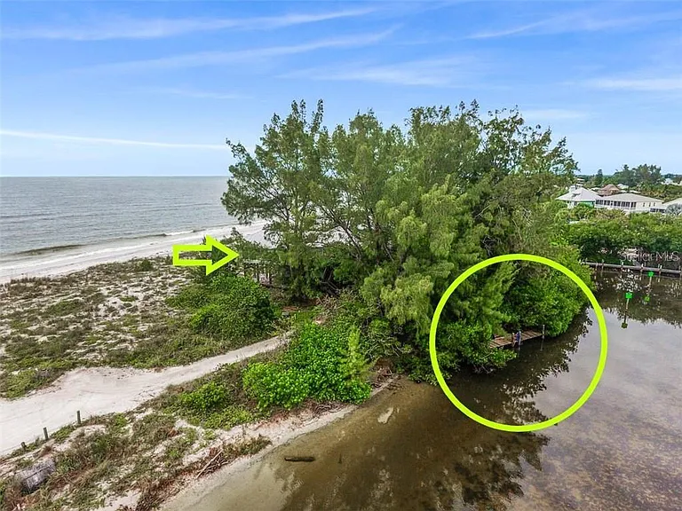181 N Gulf Blvd #4 — Photo 7
