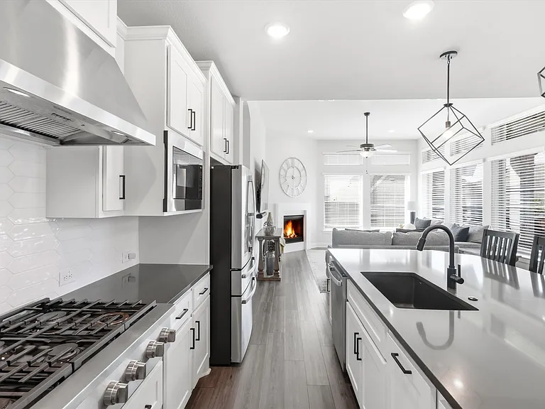 603 Crystal View Dr — Photo 11