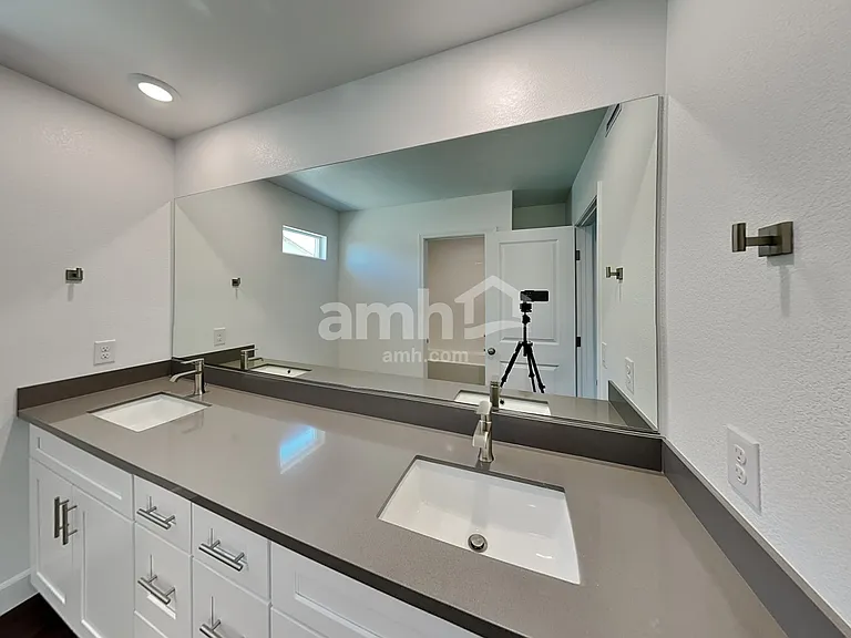 8943 Carmine Cob Ave — Photo 15