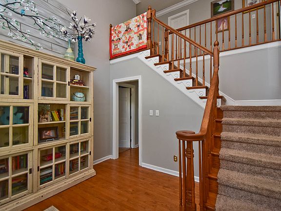 2nd image of 321 Barrington Park Ln