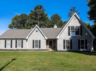 1001 Crown Corners Dr, McDonough, GA