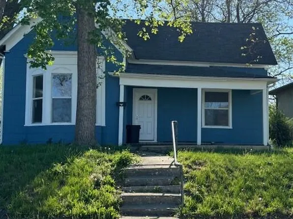 568 S Lafayette Ave, Marshall, MO 65340