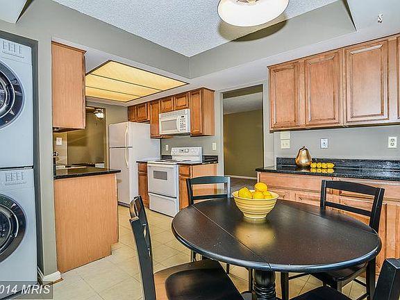 2nd image of 10227 Valentino Dr APT 7102