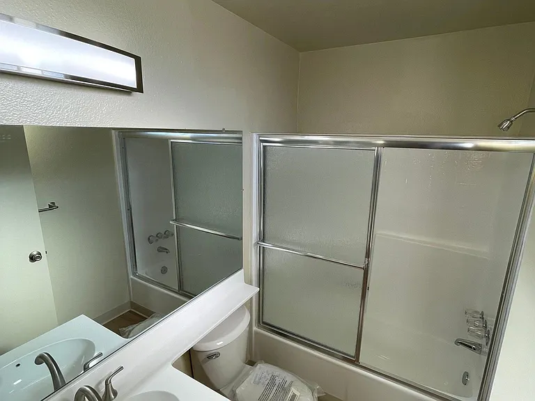12736 Caswell Ave — Photo 10