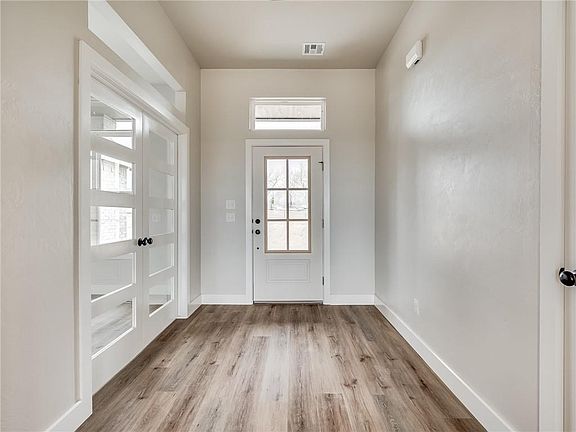 5th image of 1005 Heritage Hills Dr