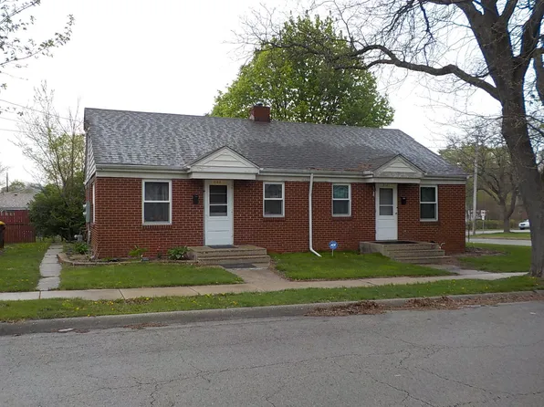 3101 Montrose Ave, Rockford, IL 61101