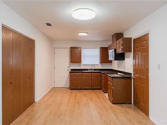 4th image of 3410 Granjeno Ave