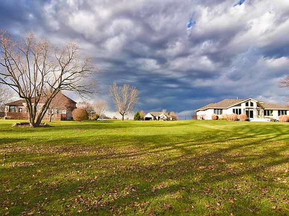 3rd image of 3345 W Nettle Creek Dr
