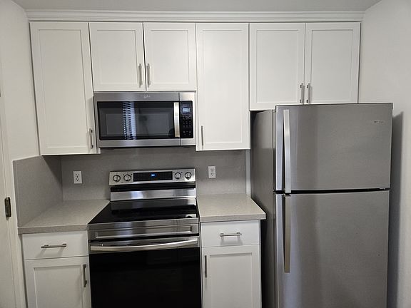 Kitchen range, refrigerator, microwave