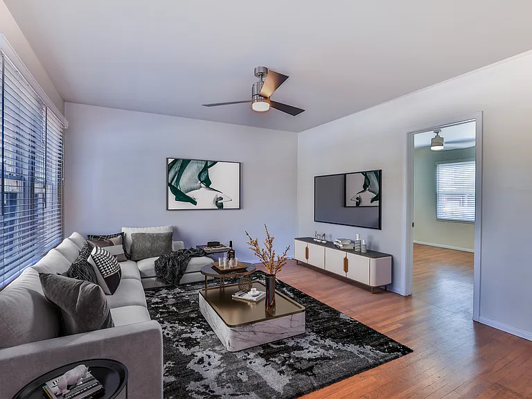 2015 J St — Photo 6