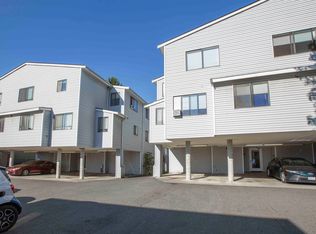 Whitman, Seattle, WA 98133