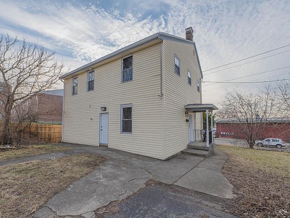 3rd image of 9350 Reading Rd