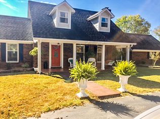 243 E McCormick Rd, Livingston, TN 38570